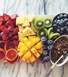 acai, blueberries and bowl