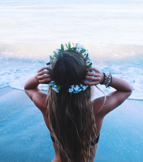 beach, beach waves and crown