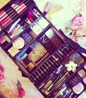 beautiful, kit and makeup