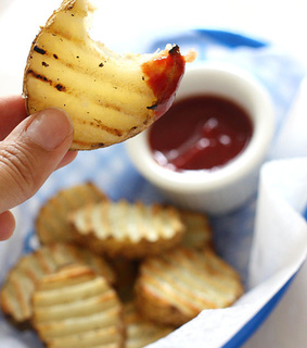 food, grilled and ketchup
