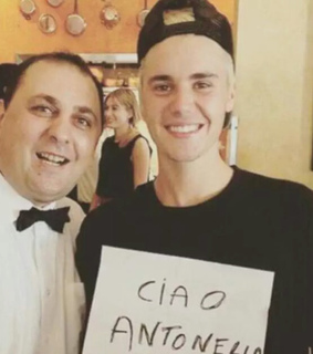 beliebers, beverly hills and boy