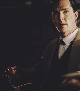bbc sherlock, benedict cumberbatch and holmes