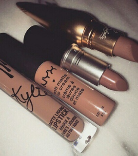 lipsticks, kyliejennerlipkit and kit