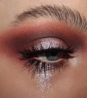 eye, eyebrows and dont