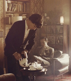 sherlock bbc, 221b baker street and sherlock holmes
