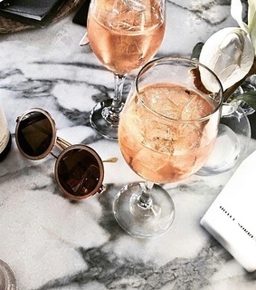 champagne, drinks and fashion