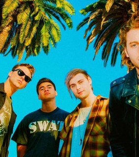 michael clifford, 5sos and i39m working on it i swear