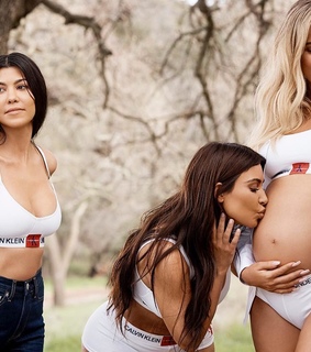 kourtney kardashian, kim kardashian hair and khloe kardashian