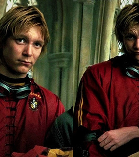 oliver phelps, weasley and weasley and georges weasley