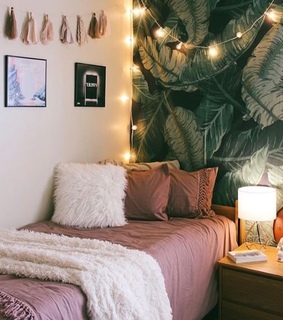 university, uni room and tumblr room goals