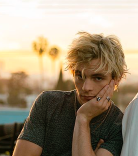 blonde guy, babe and the driver era