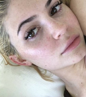 kylie jenner style, kim kardashian and kim kardashian west