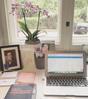 studying motivation, college and nerds