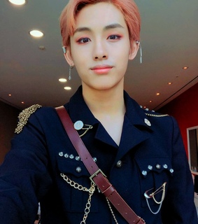 nct u winwin, selca and winwin headers