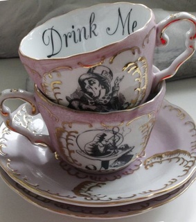 customized tea set, alice tea set and personalized tea set