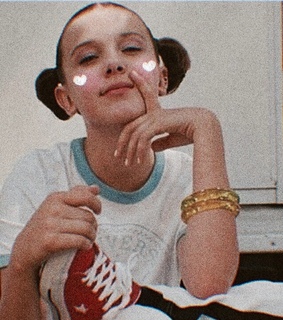 millie bobby brown icons, millie bobby brown and blush