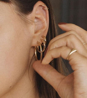 girls, jewellery and rings