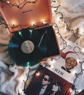 merrychristmas, vynil and music