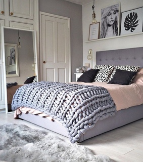 comfy, girly and bedroom decorations