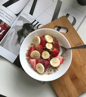 fruits, relaxing and strawberry