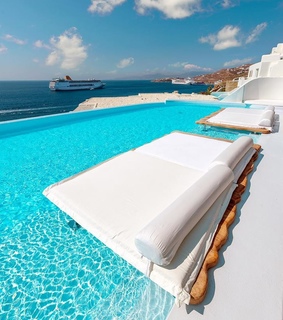 travel, pool and traveling