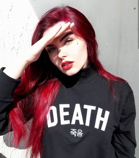 red, cabelo vermelho and stmeow