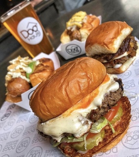 cheeseburger, delicious and yummy