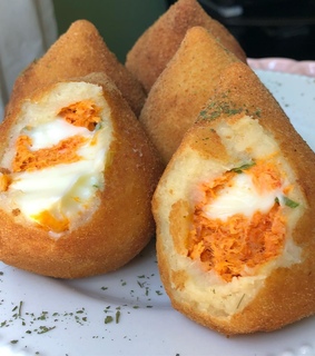 fritura, coxinhas and coxinha