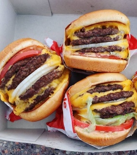 burger, yummy and cheeseburger