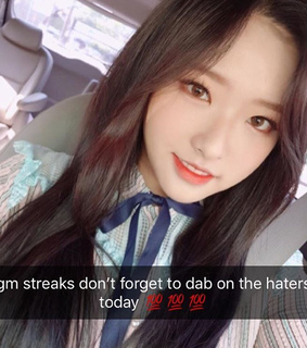 olivia hye meme, kpop meme and loona meme