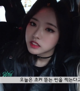 yyxy, loona lq and son hyejoo