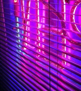 themes, aesthetics and vaporwave theme