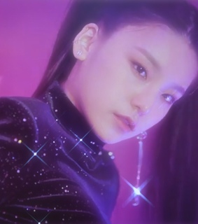 yeji, itzy yeji and kpop 90s edit