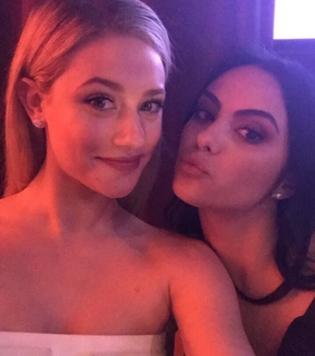 mendes, camila and lili