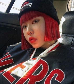 vermelho, short hair and cabelo curto