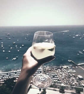 summer paradise, ocean and drinks