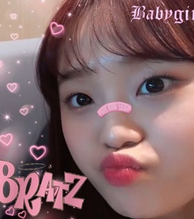 jiwoo, kpop edit and soft loona