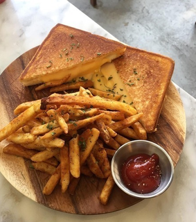 delicious, ketchup and foodporn