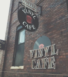 music, store and vinil