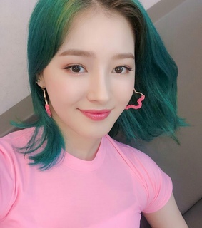 kpop, nancy momoland and ulzzang