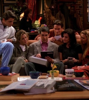 joey tribbiani, phoebe buffay and lisa kudrow