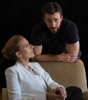 scarlett jahansson, vedova nera and steve rogers