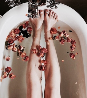 flowers, legs and bath