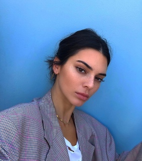 beautiful, beautiful girl and kendall jenner fan