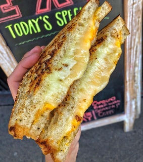 grilled sandwich, food and foodporn