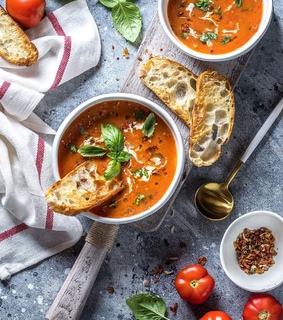food, tomato soup and soup