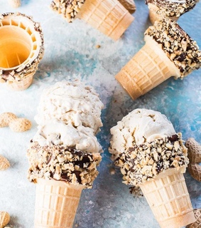 cashew, chocolate and ice cream