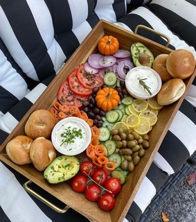 yummy, bagel and greens