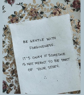 story, people and relatable post