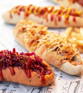 hot dog, fast food and food